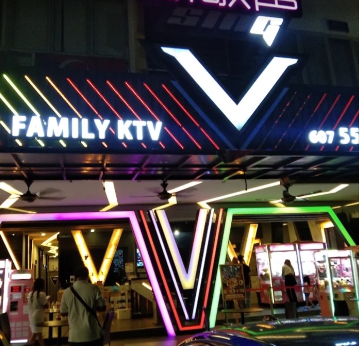 Sing V Family Karaoke @ Sutera photo 1