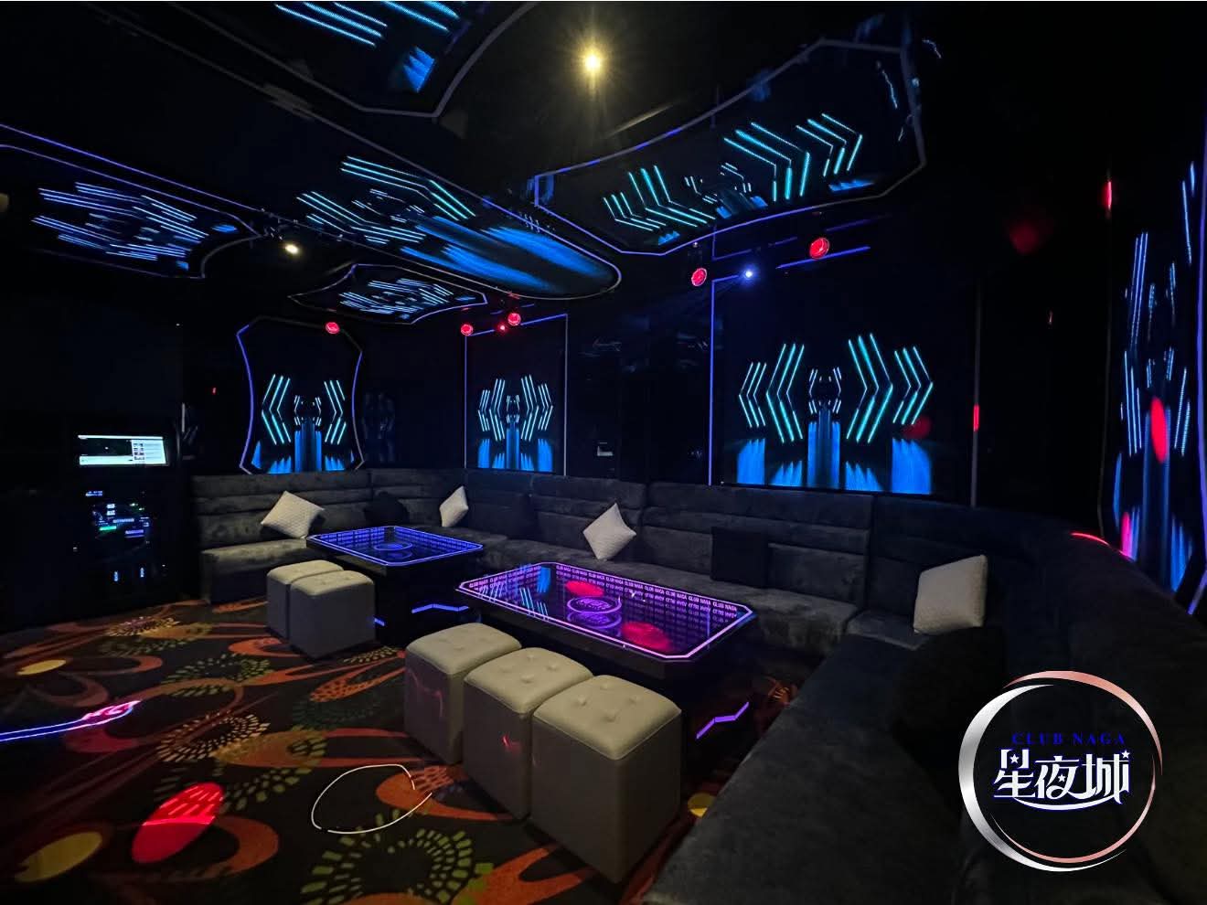 Club Naga photo 4